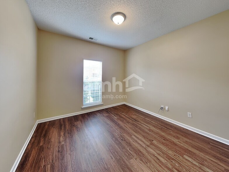 Building Photo - 14036 McGloughlin Way Ct