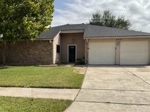 Building Photo - 2515 General Colony Dr