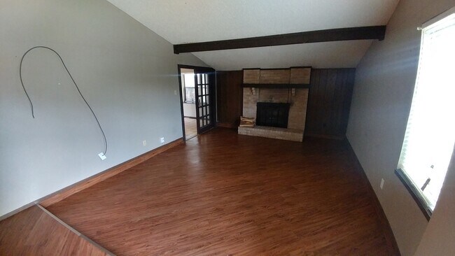 Building Photo - Location....Location....Location....