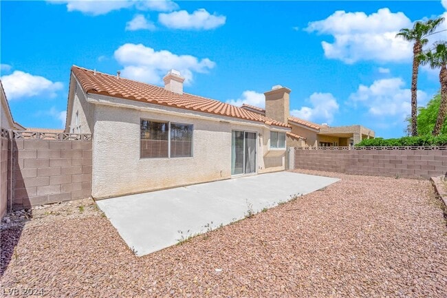 Building Photo - 7721 Rockfield Dr