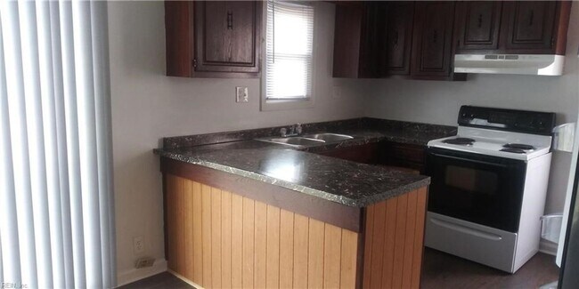 Building Photo - Virginia Village