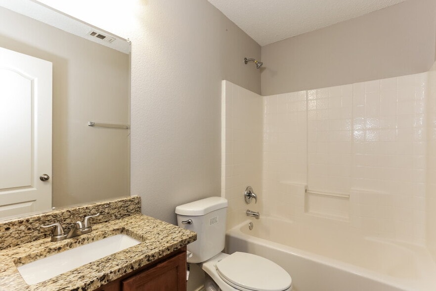 Building Photo - 705 Timber Trail