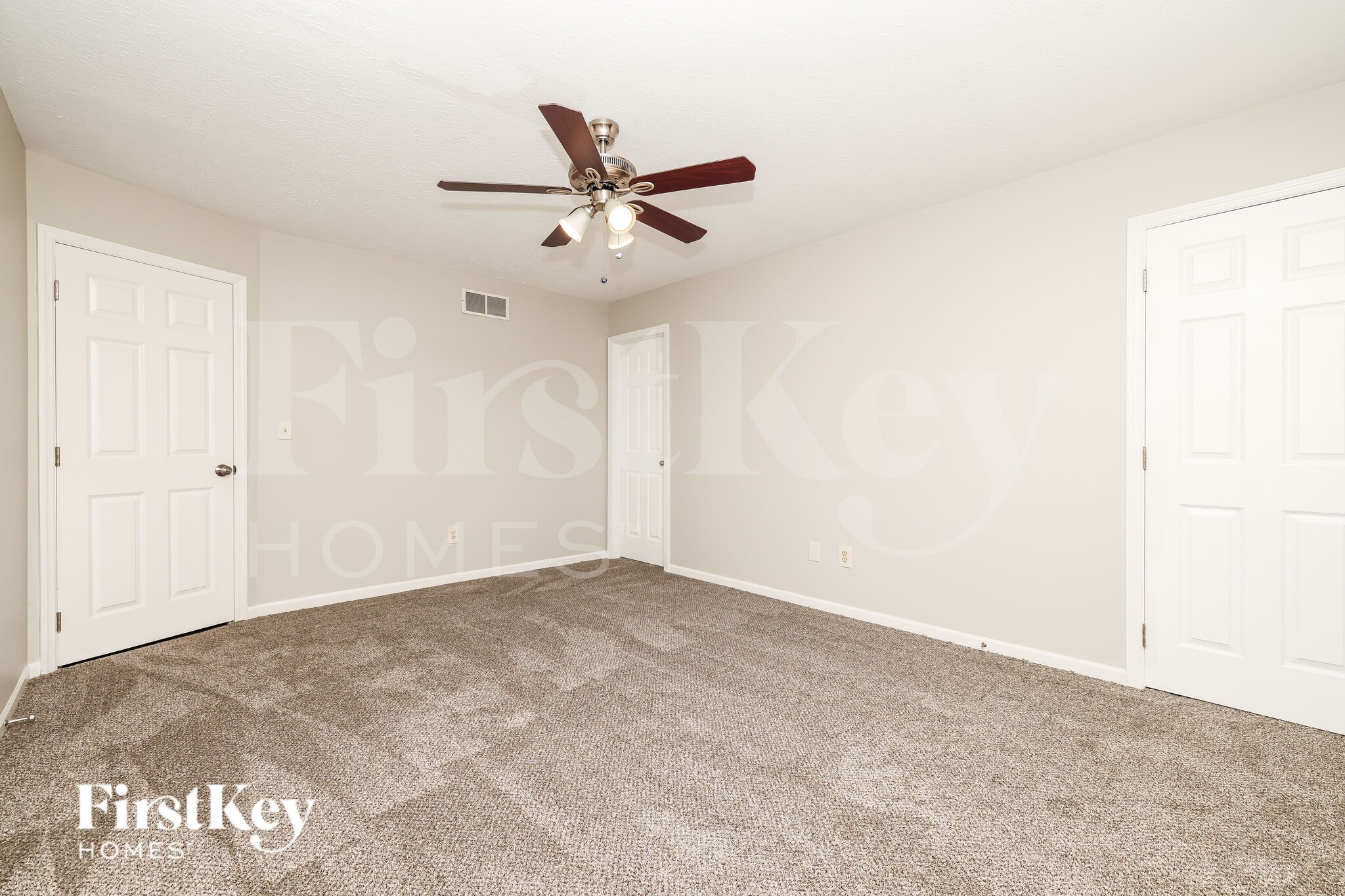 Building Photo - 40 Sprucewood Ct