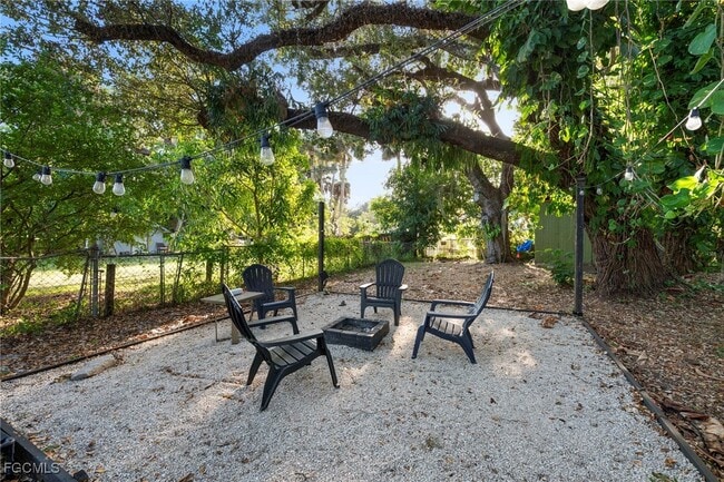 Building Photo - 236 Delray Ave