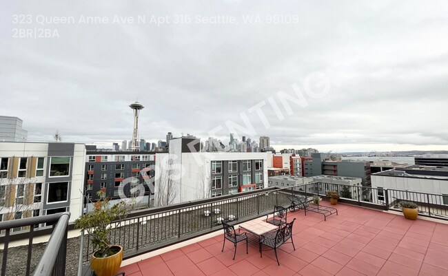 Building Photo - 323 Queen Anne Ave N