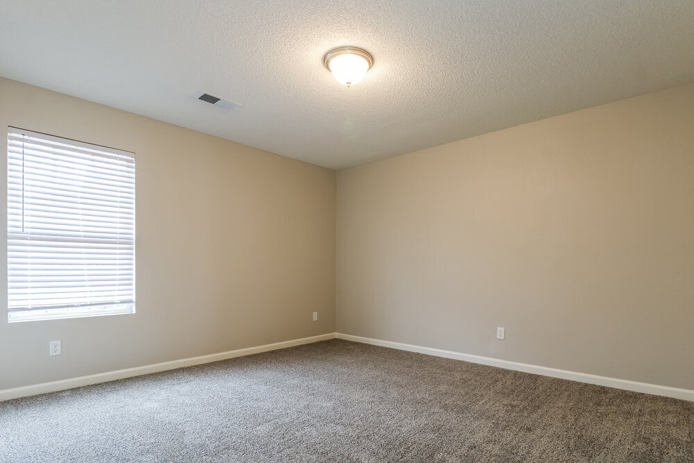 Building Photo - 9965 Branley Oak Dr