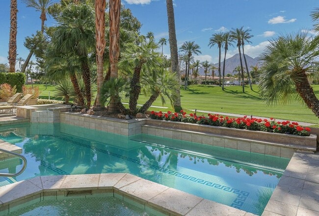 Building Photo - 75305 Spyglass Dr