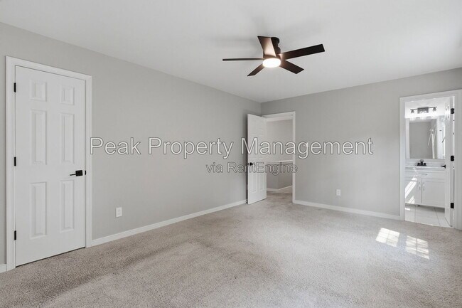 Building Photo - 5008 Chelsea Brook Ln