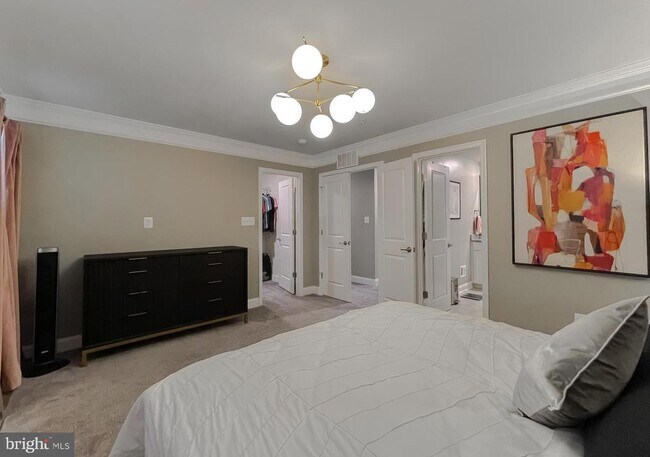 Building Photo - 23810 Myrtle Glen Way