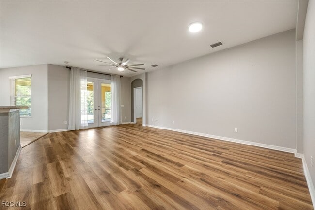 Building Photo - 16530 Whispering Trace Ct