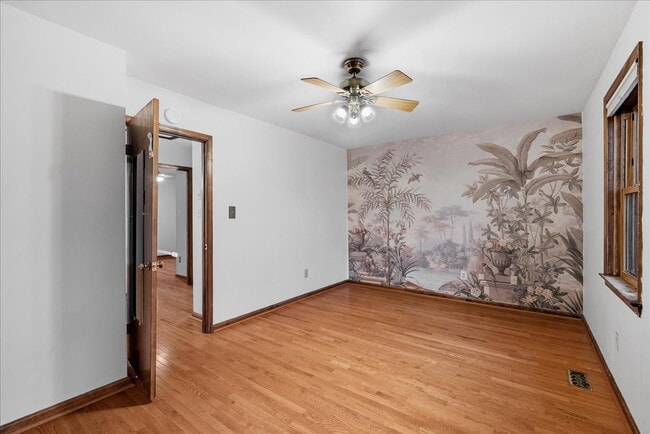 Building Photo - Rare Opportunity in the Heart of Ballston!