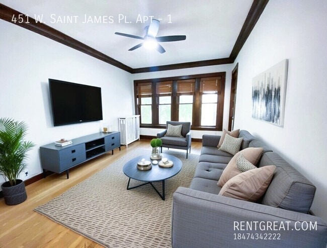 Building Photo - 451 W St James Pl