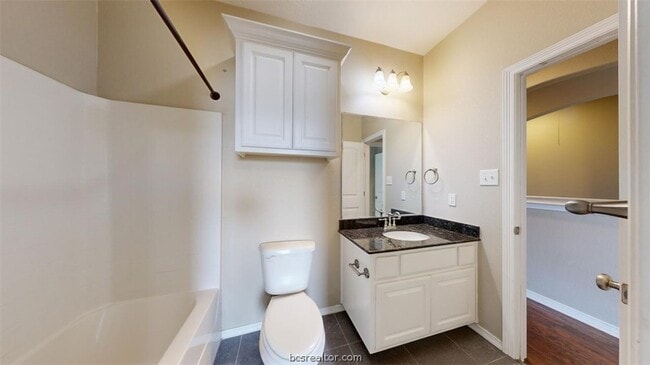 Building Photo - 2706 Horse Haven Ln