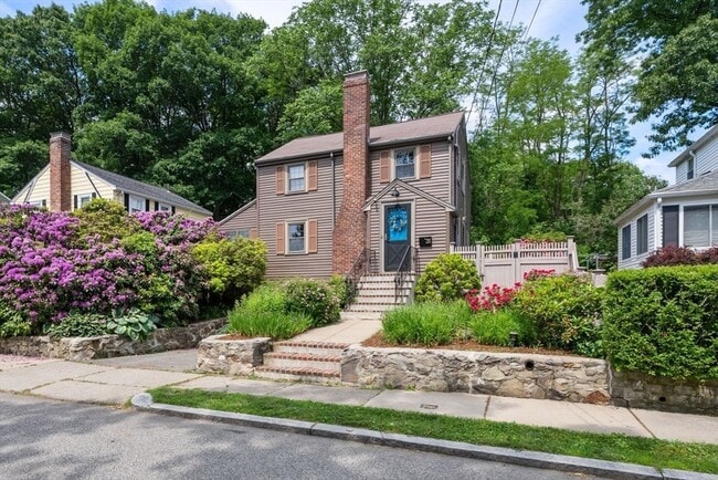 Building Photo - 31 Braeburn Rd