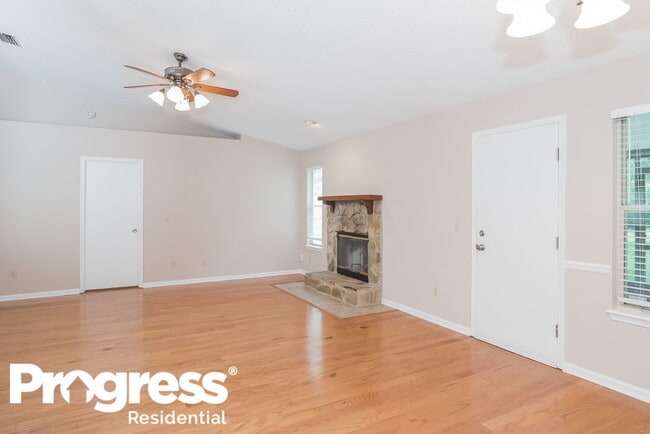 Building Photo - 471 Moby Dick Dr N