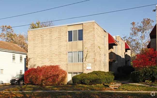 Building Photo - 425-503 Hill St