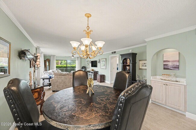 Building Photo - 2160 N Hwy A1A