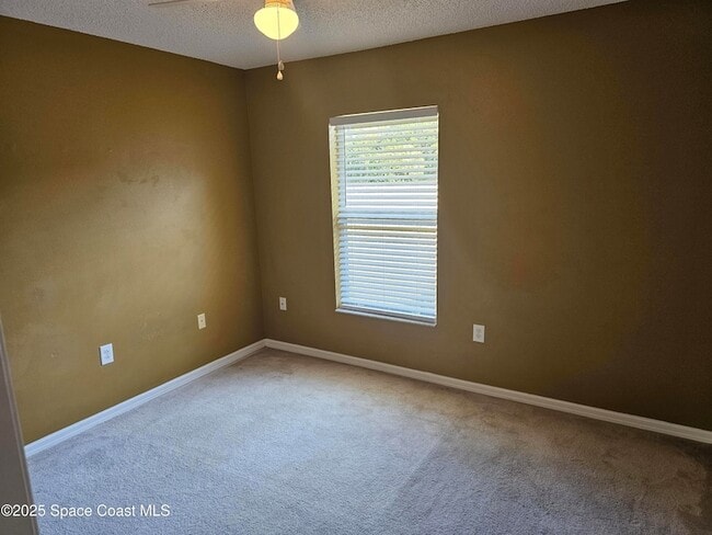 Building Photo - 1539 Glencove Ave NW