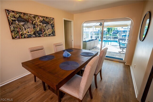 Building Photo - 3510 SE 19th Pl