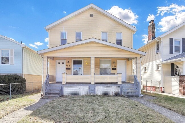 Building Photo - 791-793 E Starr Ave