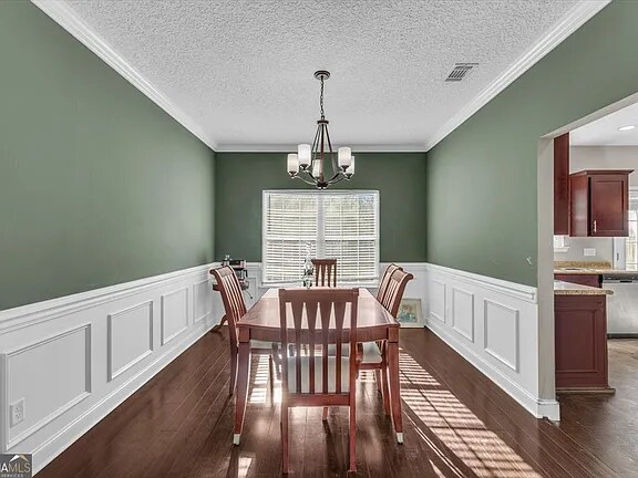 Building Photo - 732 Waterlily Ct
