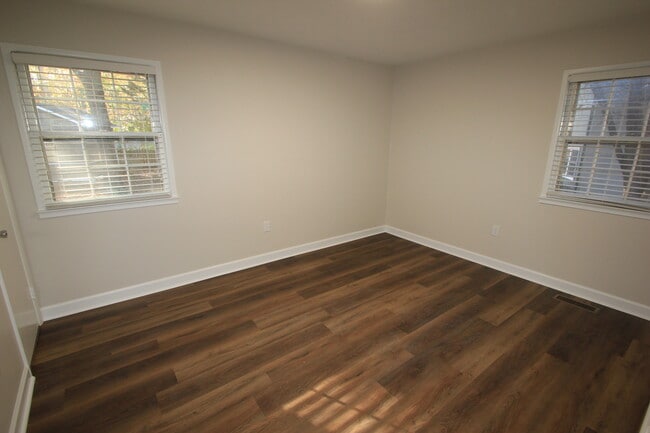 Building Photo - 5617 Rangeley Dr