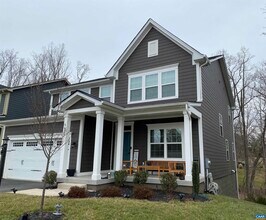Building Photo - 3402 Steamer Dr