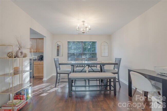 Building Photo - 223 Stockbridge Dr