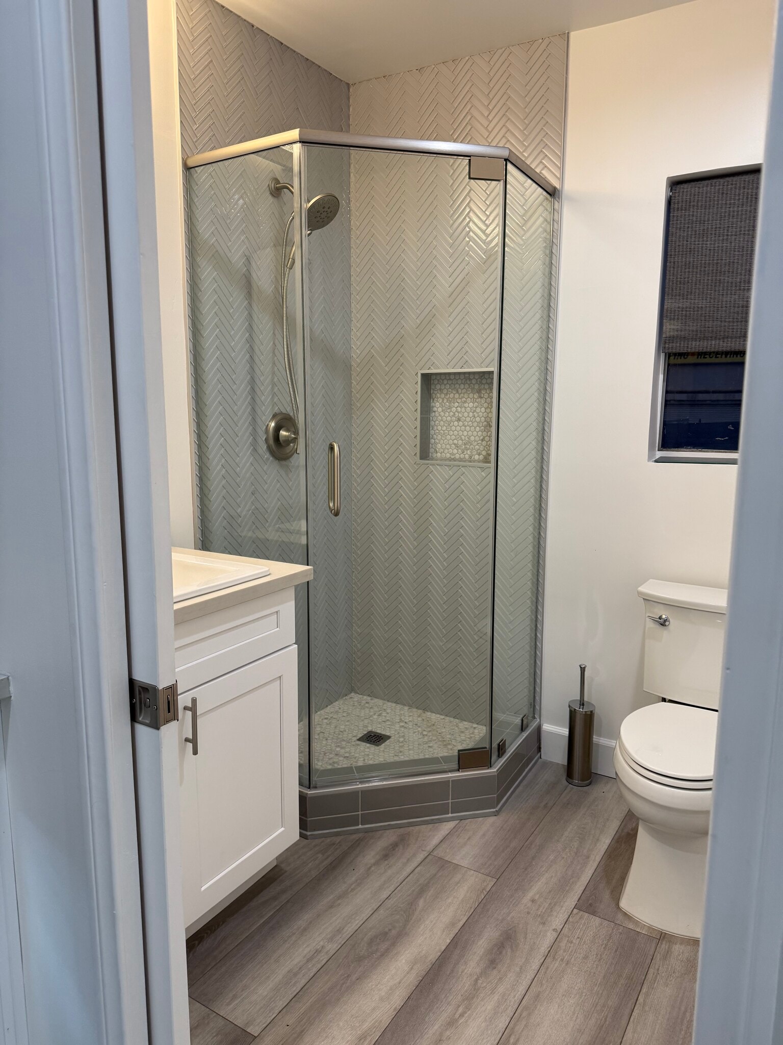 Building Photo - 518 N 2nd Ave