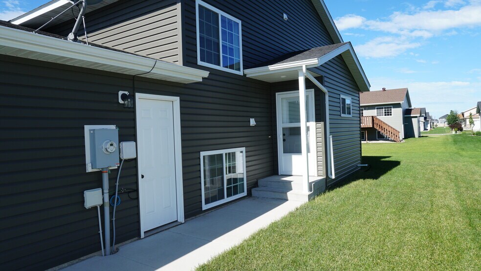 Building Photo - 2147 Allison Lane West