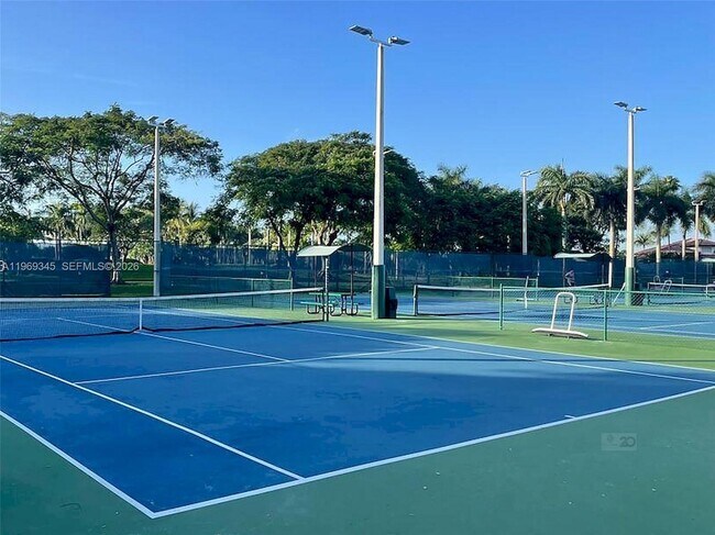 Building Photo - 10730 NW 66th St