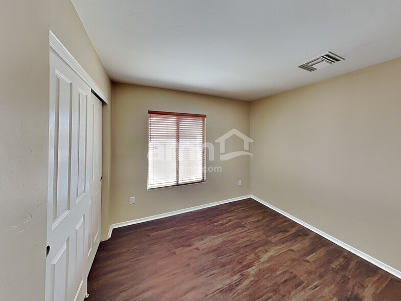 Building Photo - 12979 N Sabal Palm Way