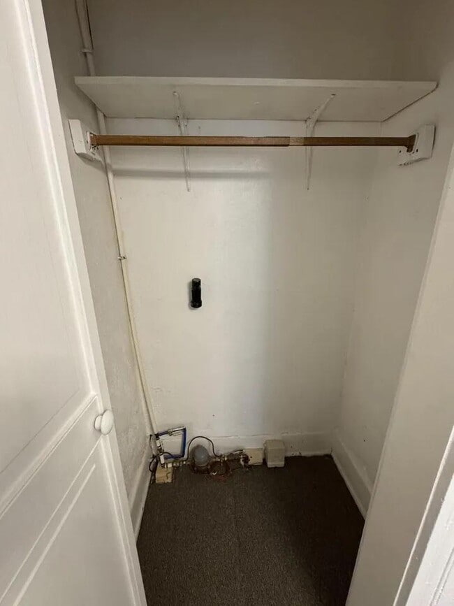 Building Photo - 54 E Sylvania Ave