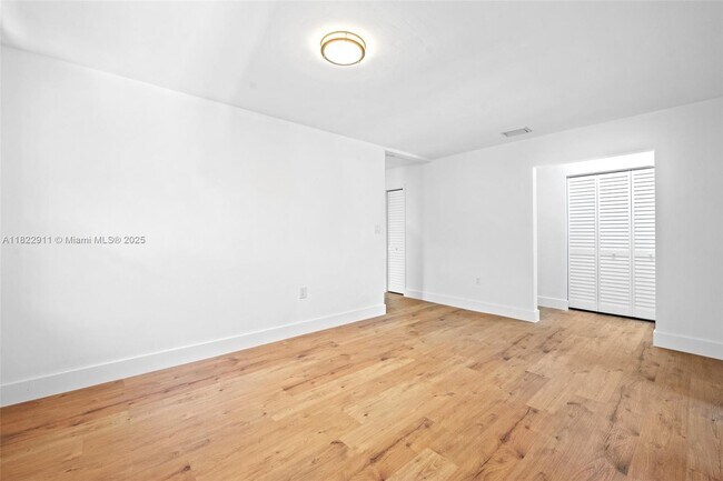 Building Photo - 3125 Virginia St