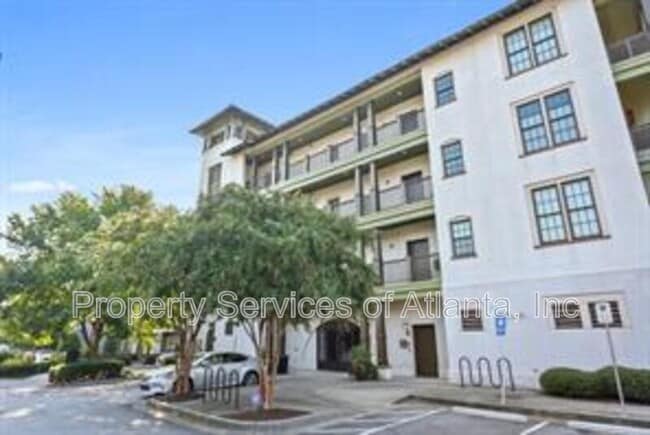 Building Photo - 943 N Ormewood Park Dr SE
