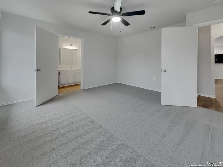 Building Photo - 3420 Rob Roy St