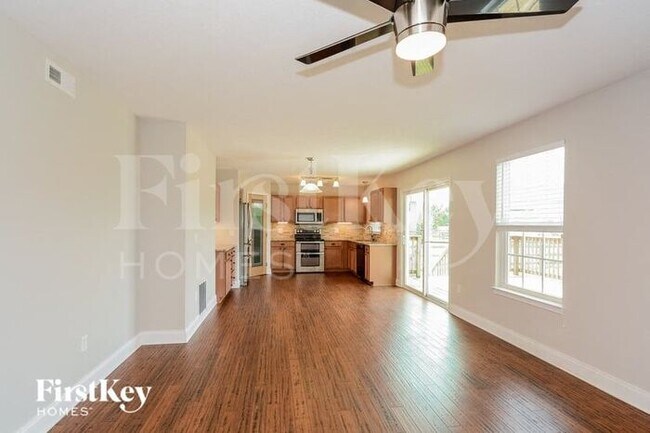 Building Photo - 4565 Vista Meadows Drive