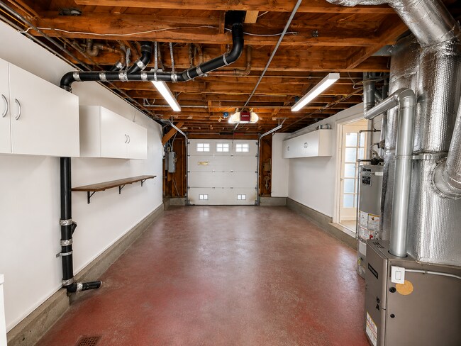 Building Photo - 2518 46th Ave