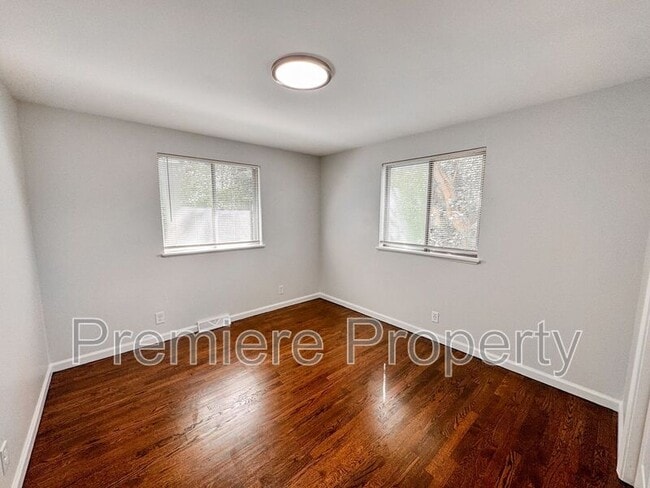 Building Photo - 1333 N 47th St
