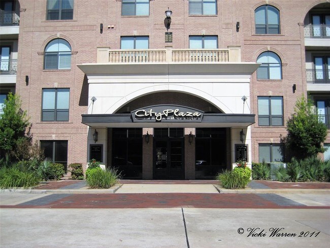 Building Photo - 2299 Lone Star Dr