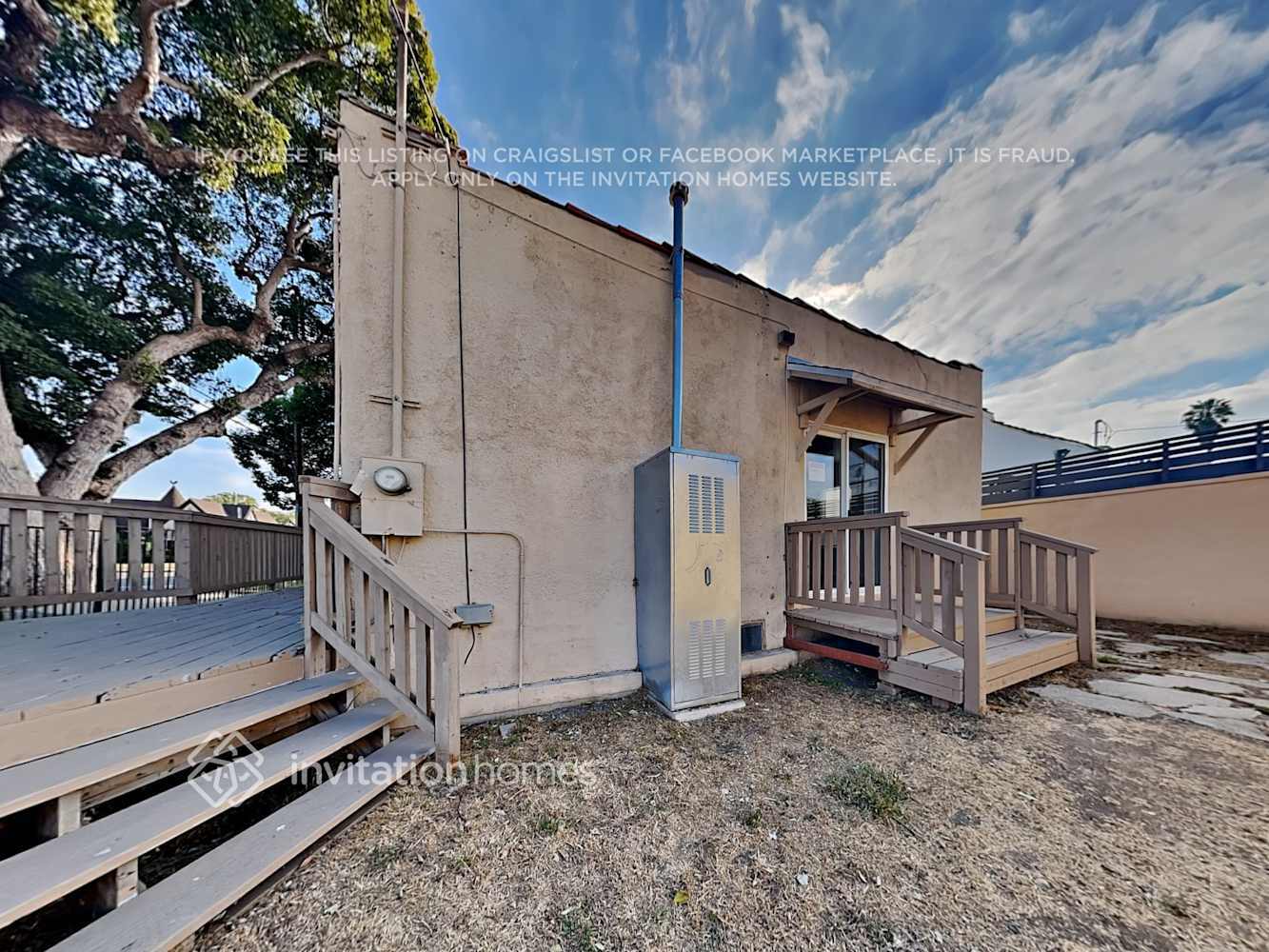 Building Photo - 3003 Hillcrest Dr