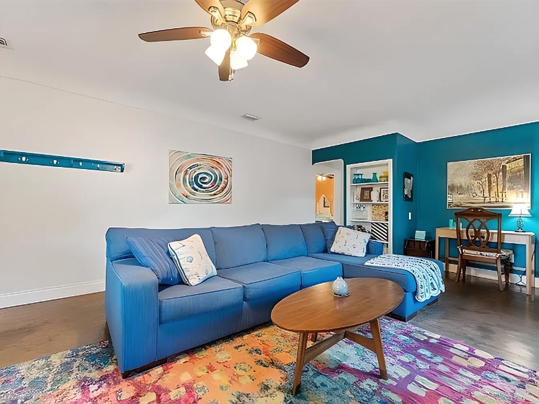 Building Photo - 1604 58th St S