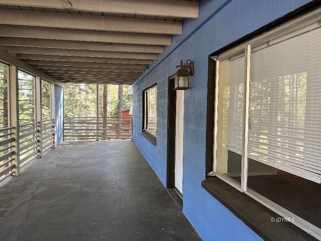 Building Photo - 54141 Pine Crest Ave