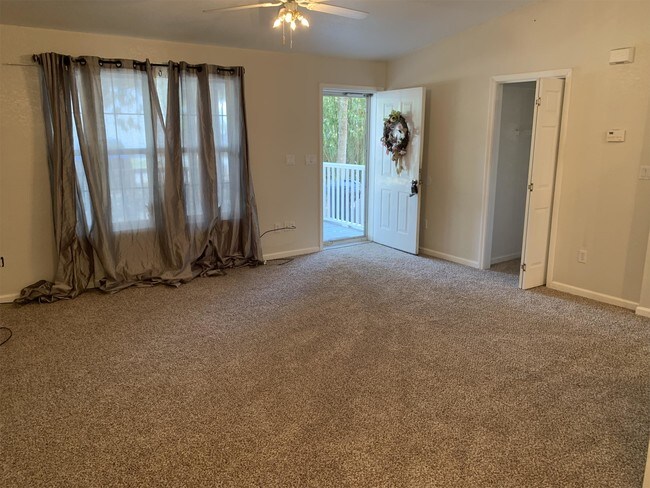 Building Photo - 109 Plantation Way