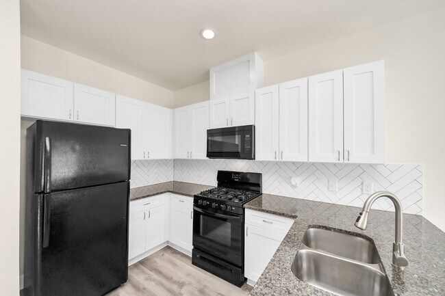 Building Photo - 6827 Mcwilliams Dr