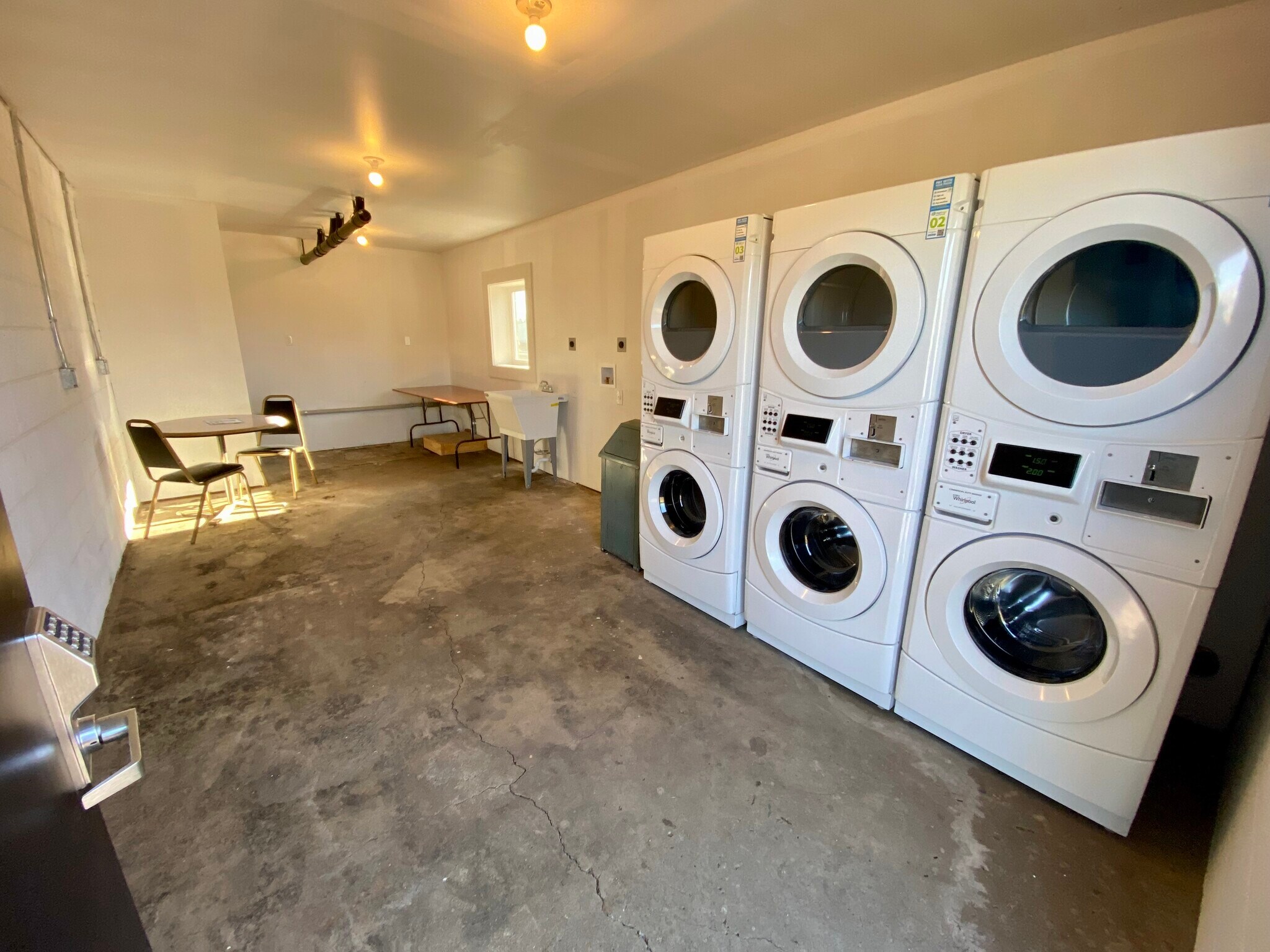 Convenient on-site laundry room available for tenant use. - 575 Greenwood Ave