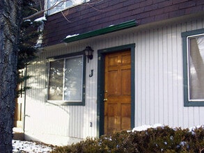 Building Photo - 2200 E Dortha Ave
