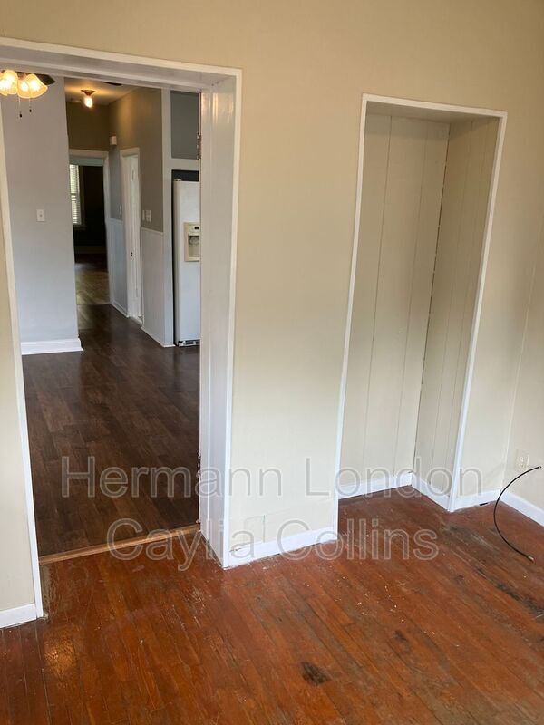 Building Photo - 4910 Bonita Ave