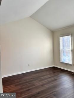 Building Photo - 9926 Great Oaks Way