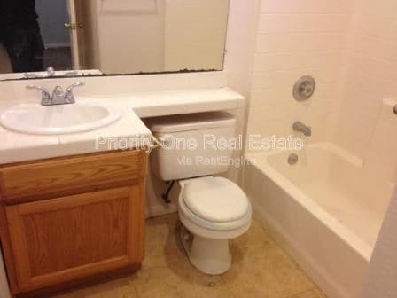 Building Photo - 4366 36th St